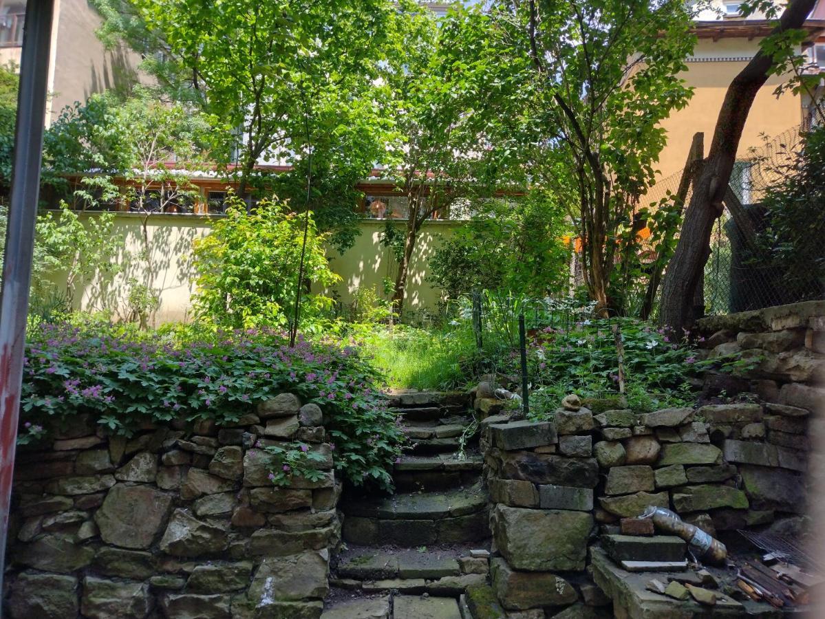 Charming Central Home With Garden Near Parking And Ndk Sofía Exterior foto